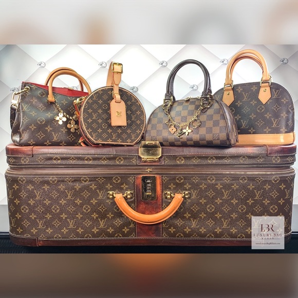 🏅POSH AMBASSADOR LIXURYBAGREHAB 🏅 - Picture 4 of 16